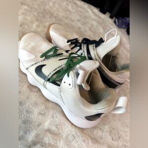 Nike volleyball shoes